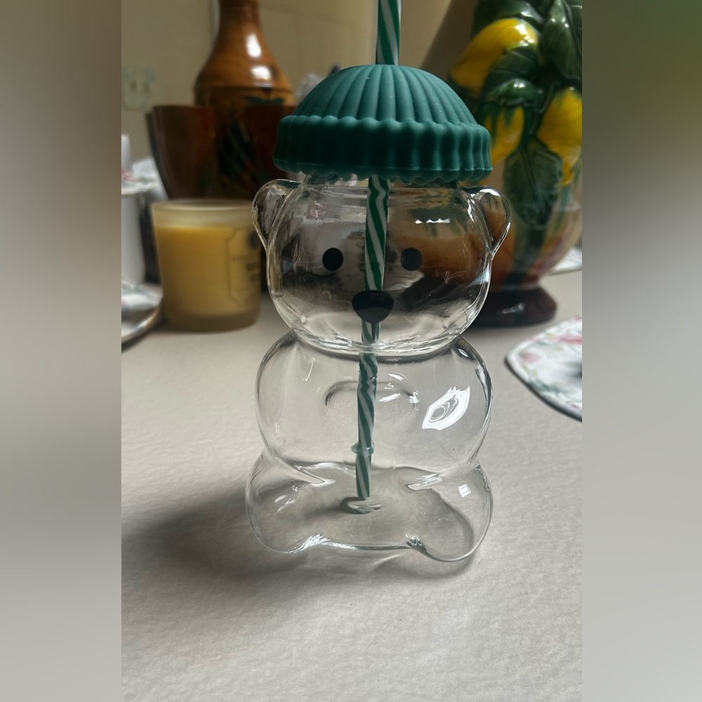Clear Bear Shaped Glass with Straw